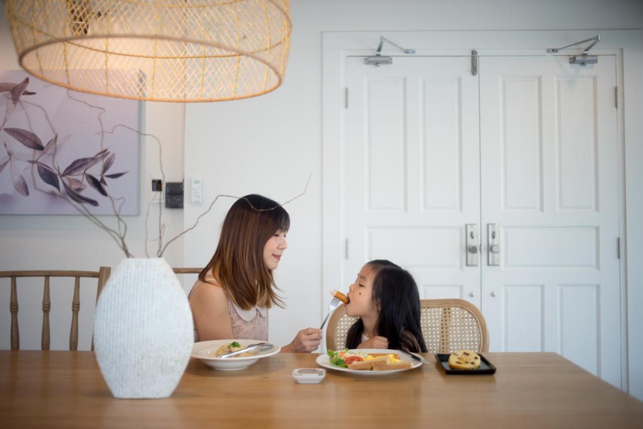 Mini-Me Hubs, Charm Suites & Pool In Old City Τσιάνγκ Μάι Εξωτερικό φωτογραφία