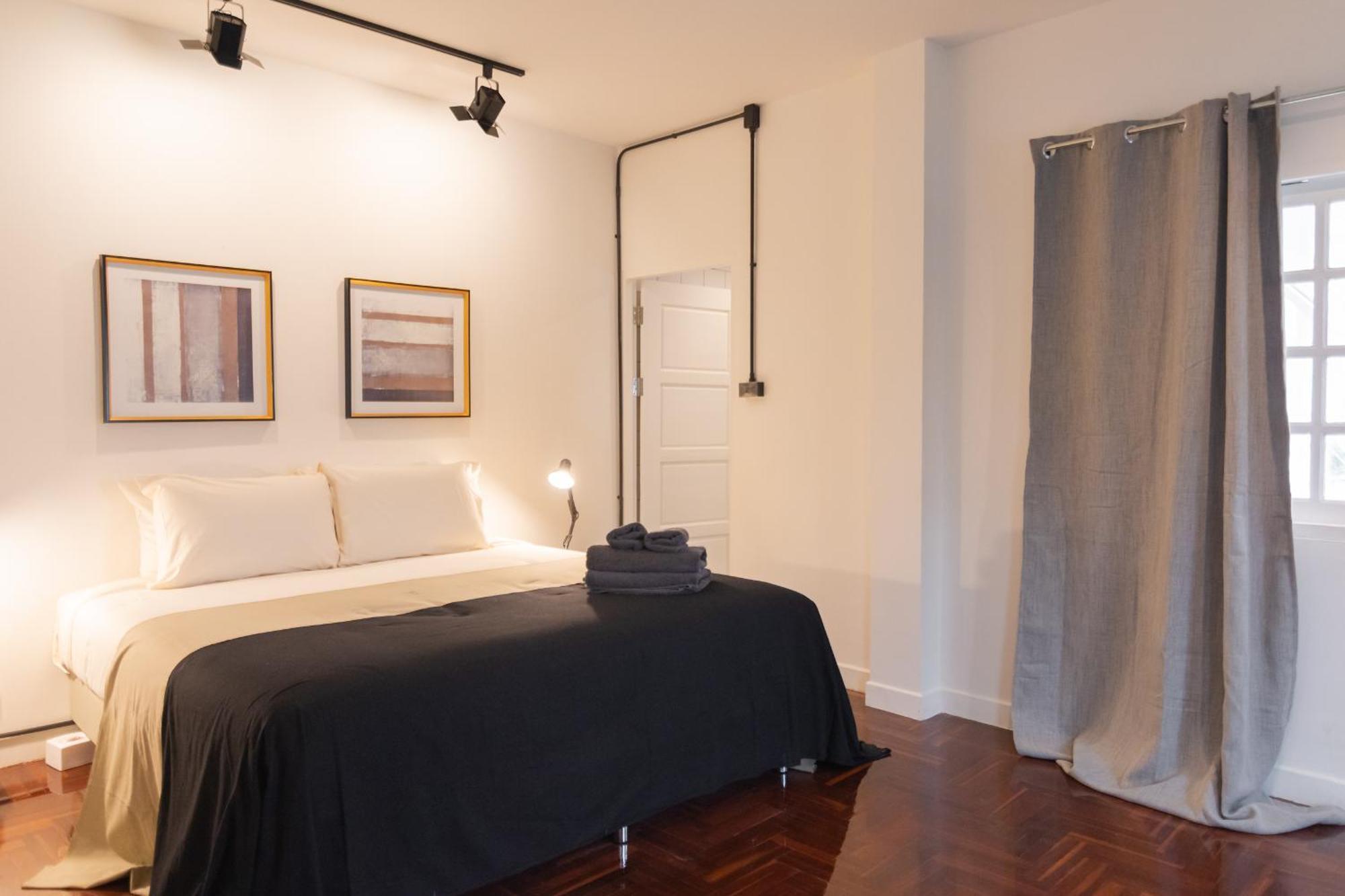 Mini-Me Hubs, Charm Suites & Pool In Old City Τσιάνγκ Μάι Εξωτερικό φωτογραφία