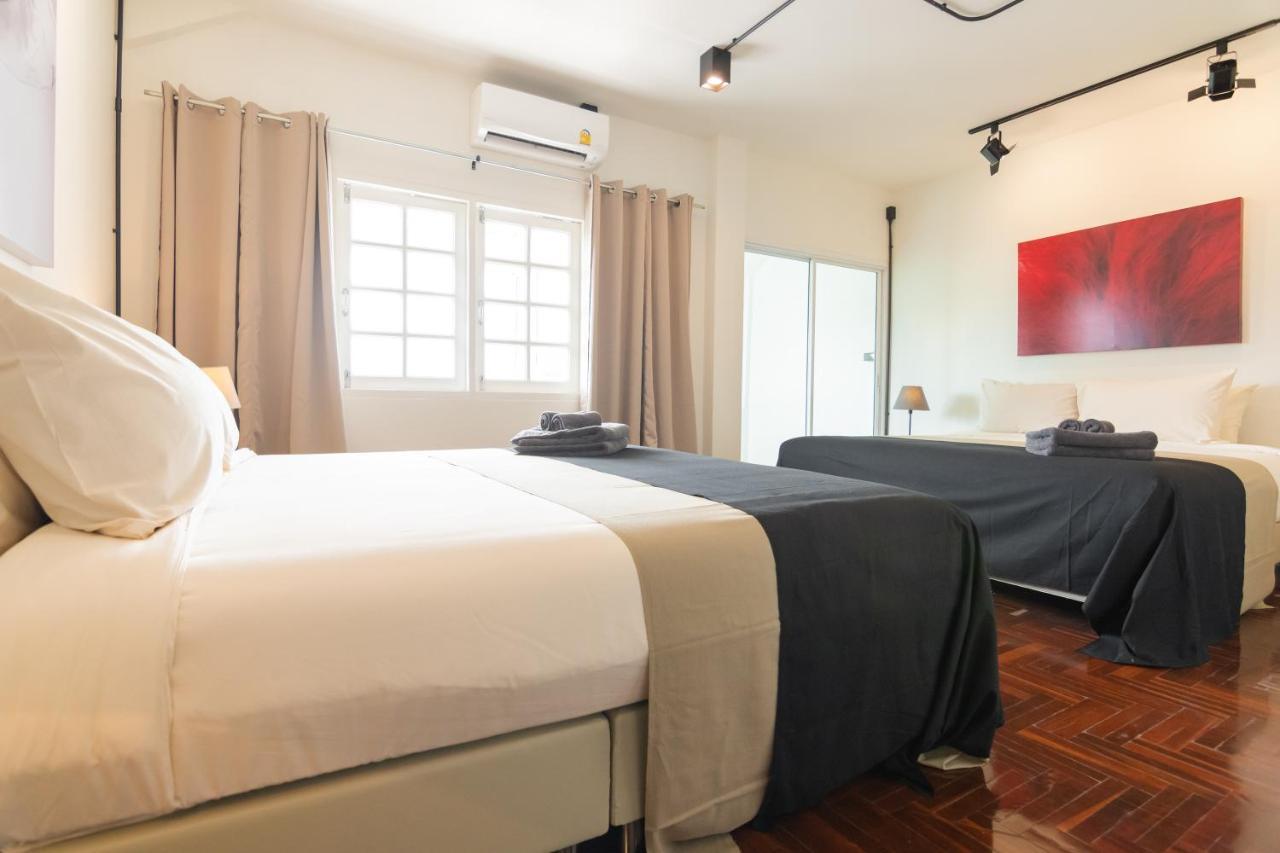 Mini-Me Hubs, Charm Suites & Pool In Old City Τσιάνγκ Μάι Εξωτερικό φωτογραφία