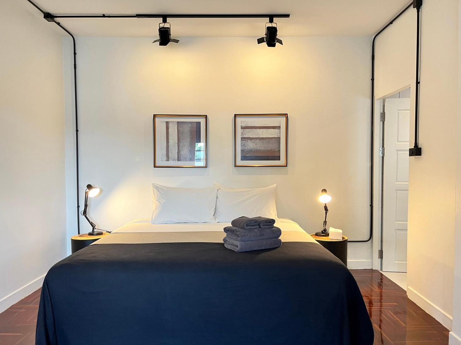 Mini-Me Hubs, Charm Suites & Pool In Old City Τσιάνγκ Μάι Εξωτερικό φωτογραφία