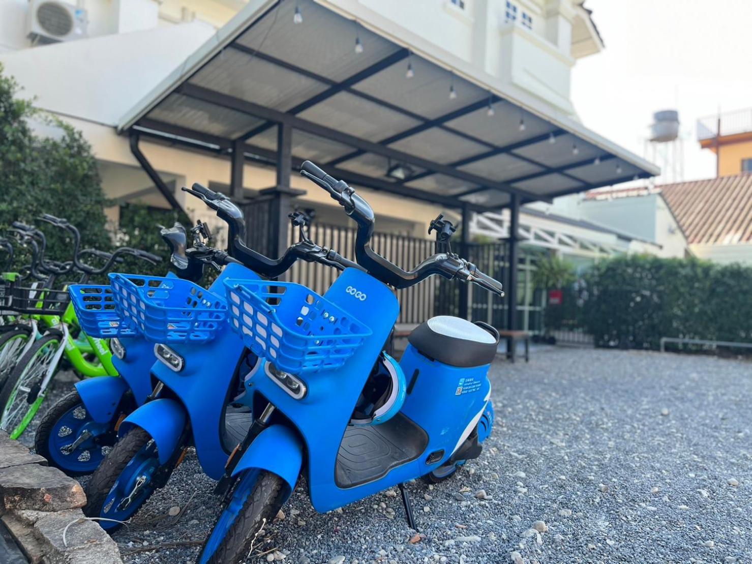 Mini-Me Hubs, Charm Suites & Pool In Old City Τσιάνγκ Μάι Εξωτερικό φωτογραφία